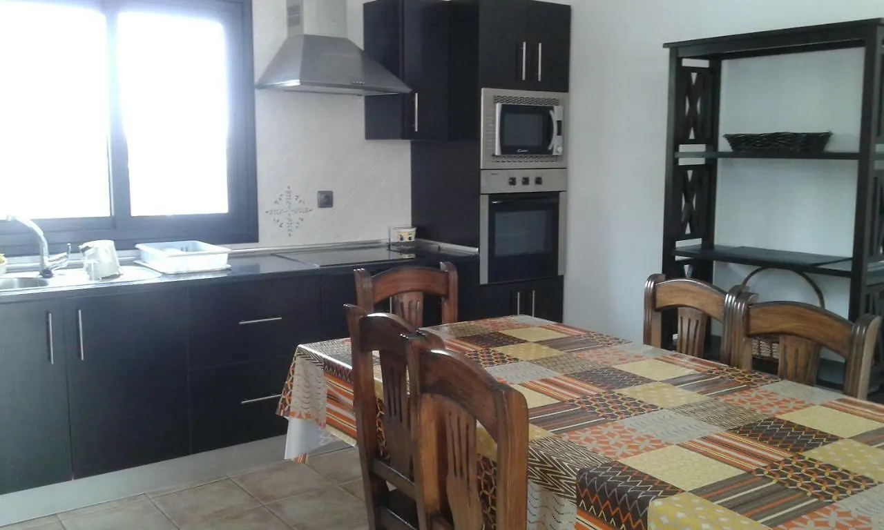 Dom wakacyjny Willa Casa Lar - Chalet Con Piscina Lajares Hiszpania